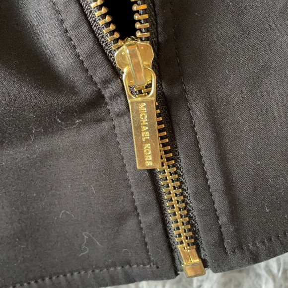 MICHAEL KORS Black Skirt & Goldtone Size 10 - Picture 5 of 8